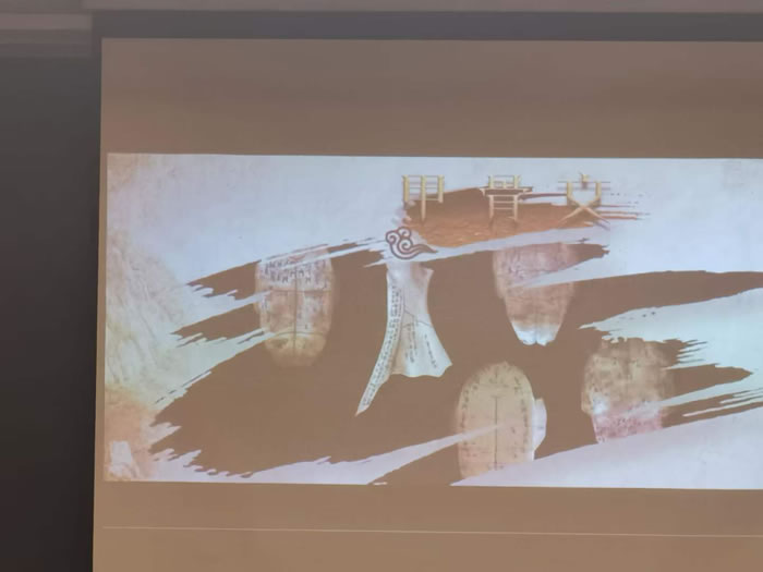 綿陽(yáng)中旅行假日旅行社舉行胡楊林、南疆專(zhuān)列推薦會(huì)